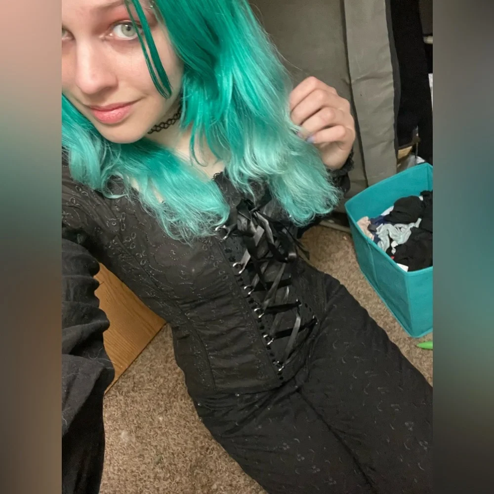 Rare Tripp NYC Milkmaid Corset Black Floral Eyelet w/ Bows Size Small - Picture 4 of 4